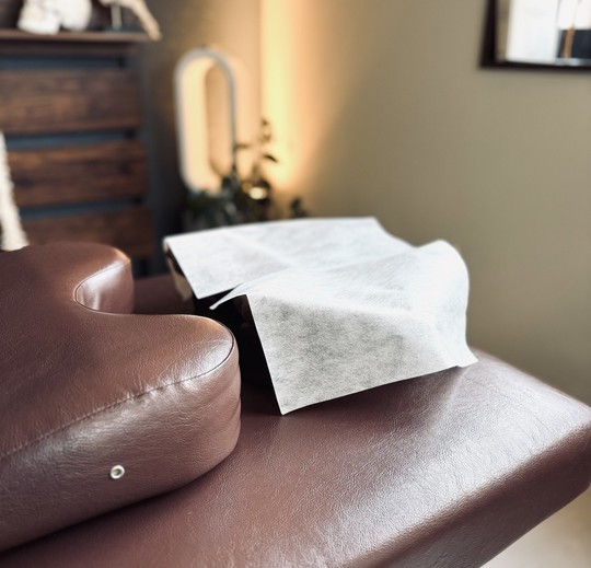 整体院CUCULE 池上では使い捨てのフェイスペーパーを使用しております。